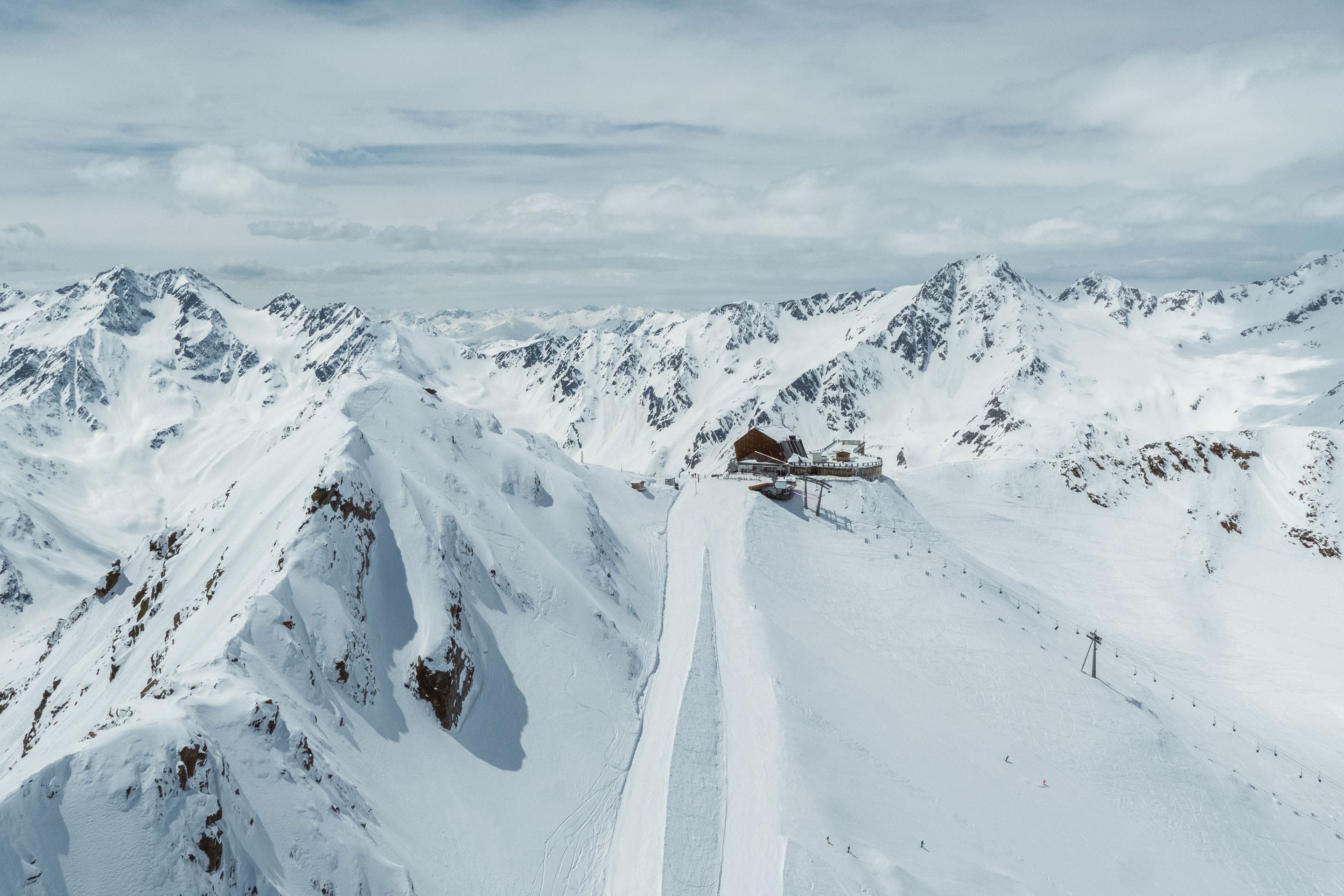 Glacier Hotel Grawand Ansicht 2