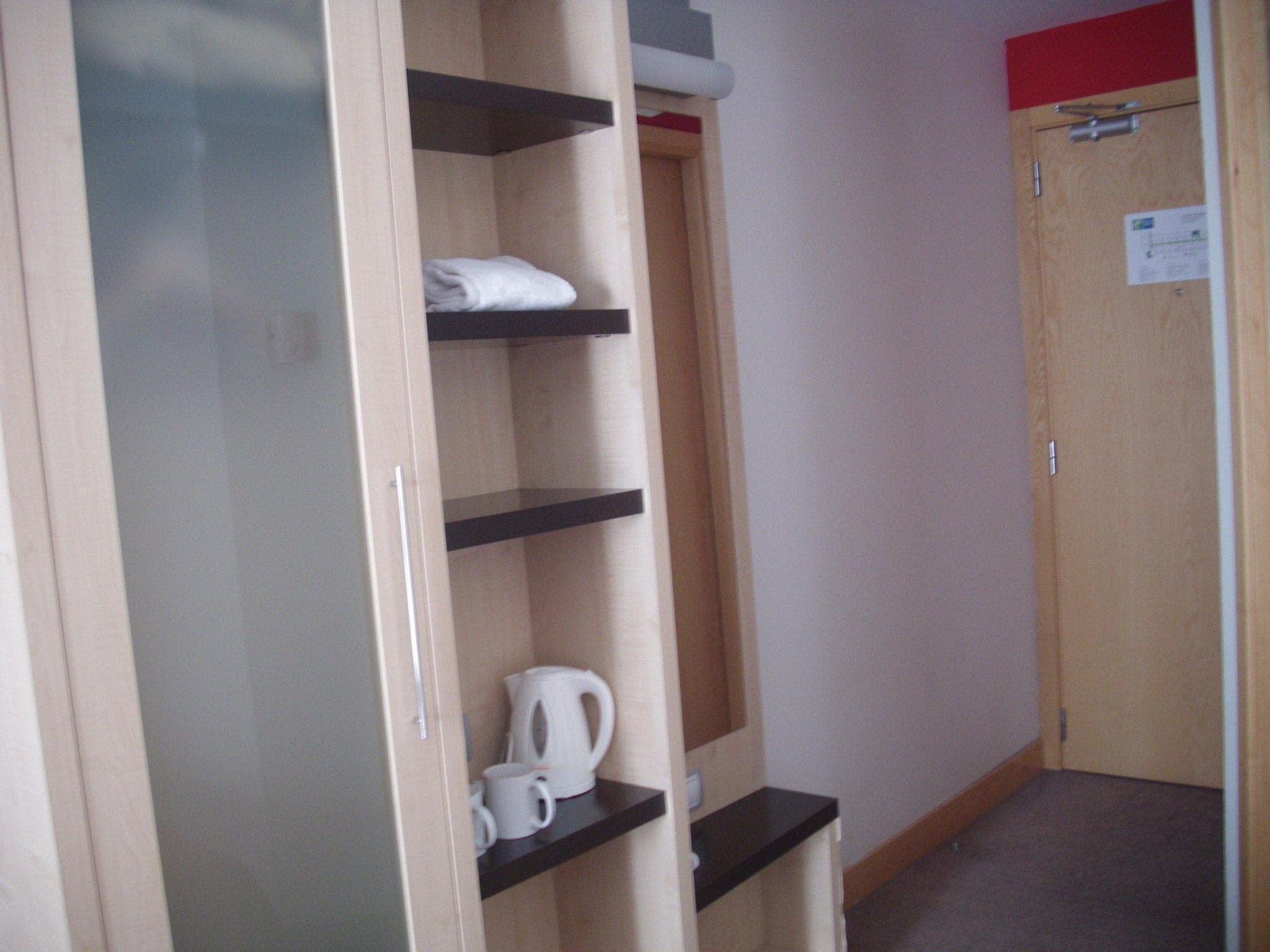B&B HOTEL Girona 3 Ansicht 9