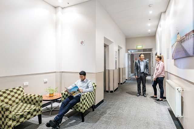 ibis Styles Kingsgate Hotel Ansicht 2