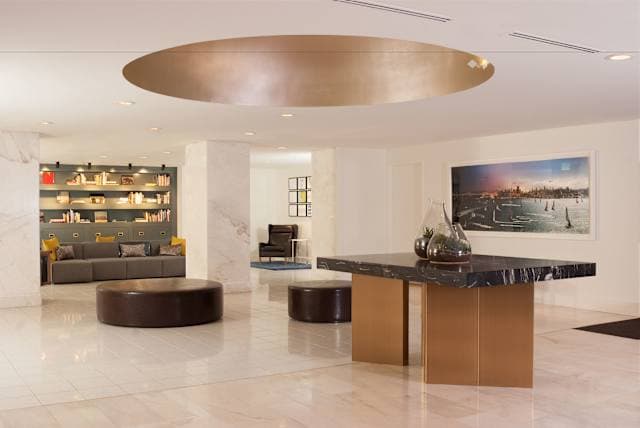 Hotel Renaissance Stanford Court