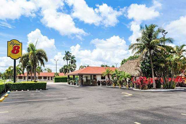 Super 8 Florida City/Homestead