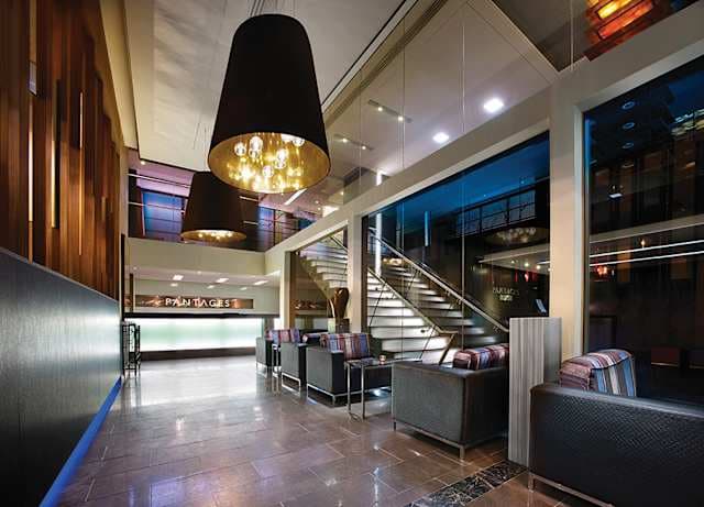 Pantages Suites Hotel & Spa