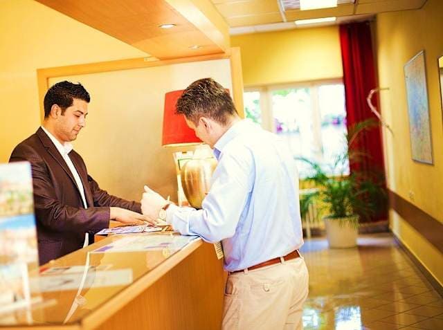 Hotel Charles Central