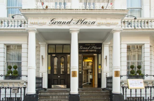 The Park City Grand Plaza Kensington Hotel