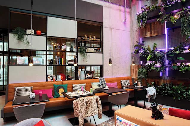 Moxy Brussels City Center