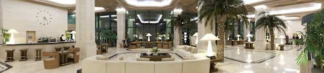 Las Arenas Balneario Resort