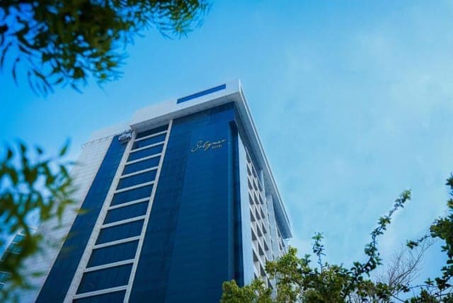 The Grove Hotel & Conference Centre Bahrain