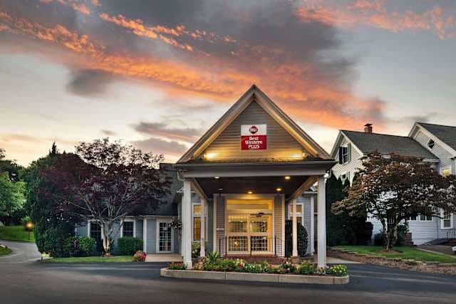 Best Western Plus Hotel Cold Spring