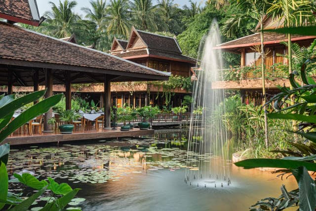 Angkor Village Hotel