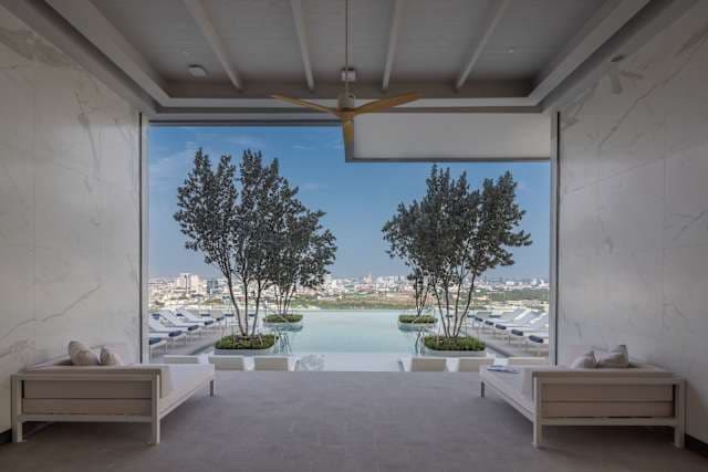 Eastin Grand Hotel Phayathai