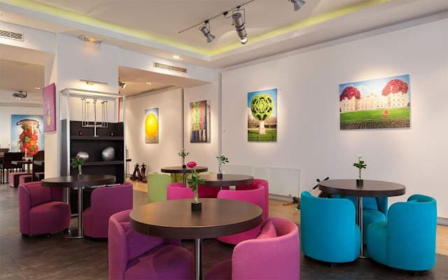 Hotel Le Marceau Bastille