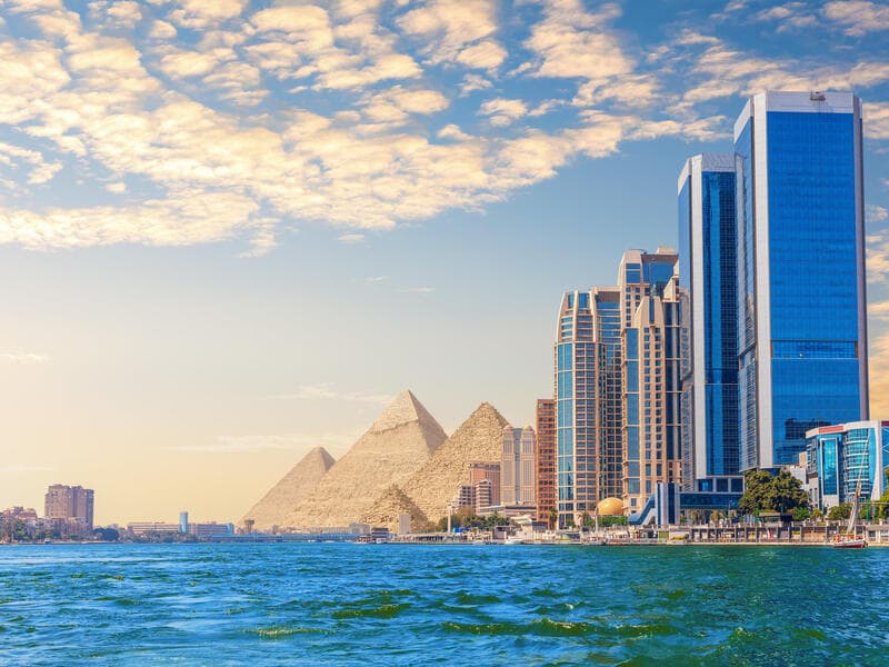 Baron Hotel Heliopolis, Kairo#°#Mövenpick Resort & Residences Aqaba, Akaba