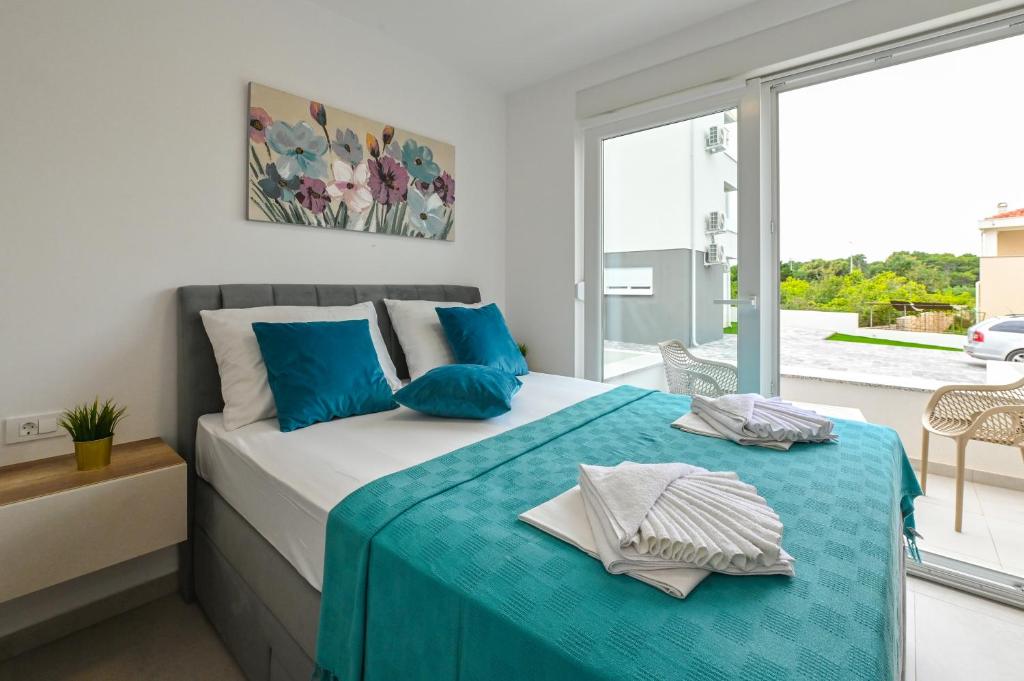 Apartment Break C 6 mit Pool in Novalja 5