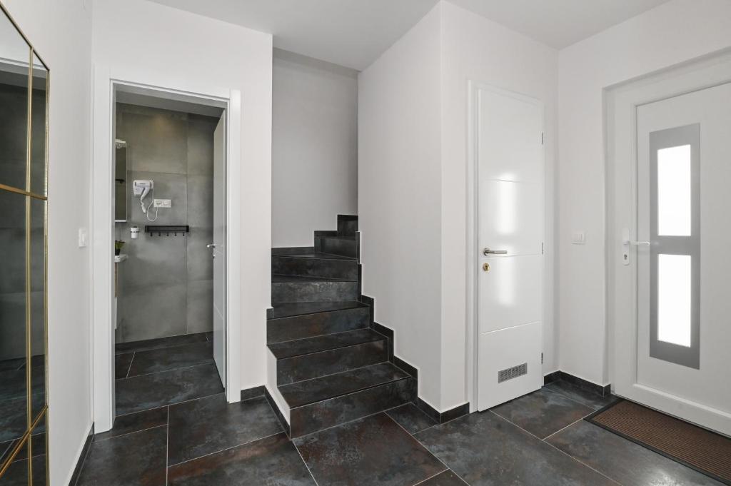 Banta A mit Privaten Pool für 20 Personen 3