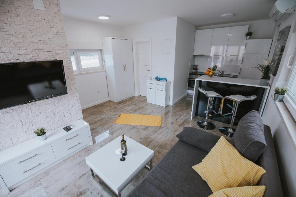 Casia Deluxe Studio in Novalja 5