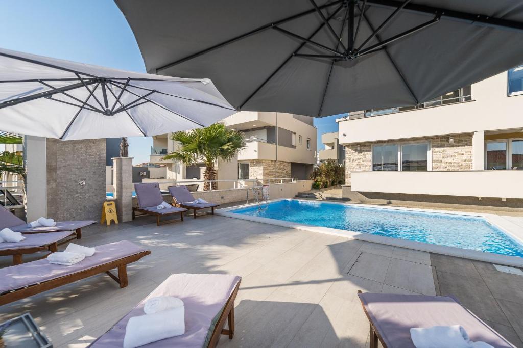 Danivan A 4 Apartment in Novalja 3