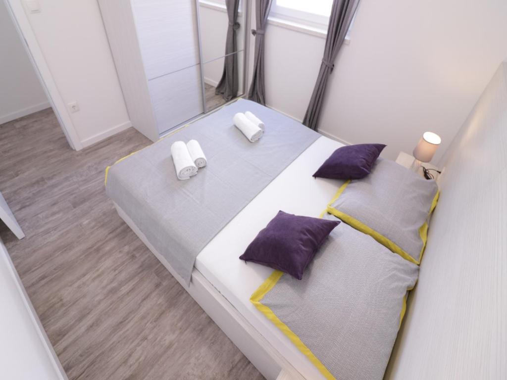 Danivan B Doppelzimmer ohne Balkon in Novalja 2