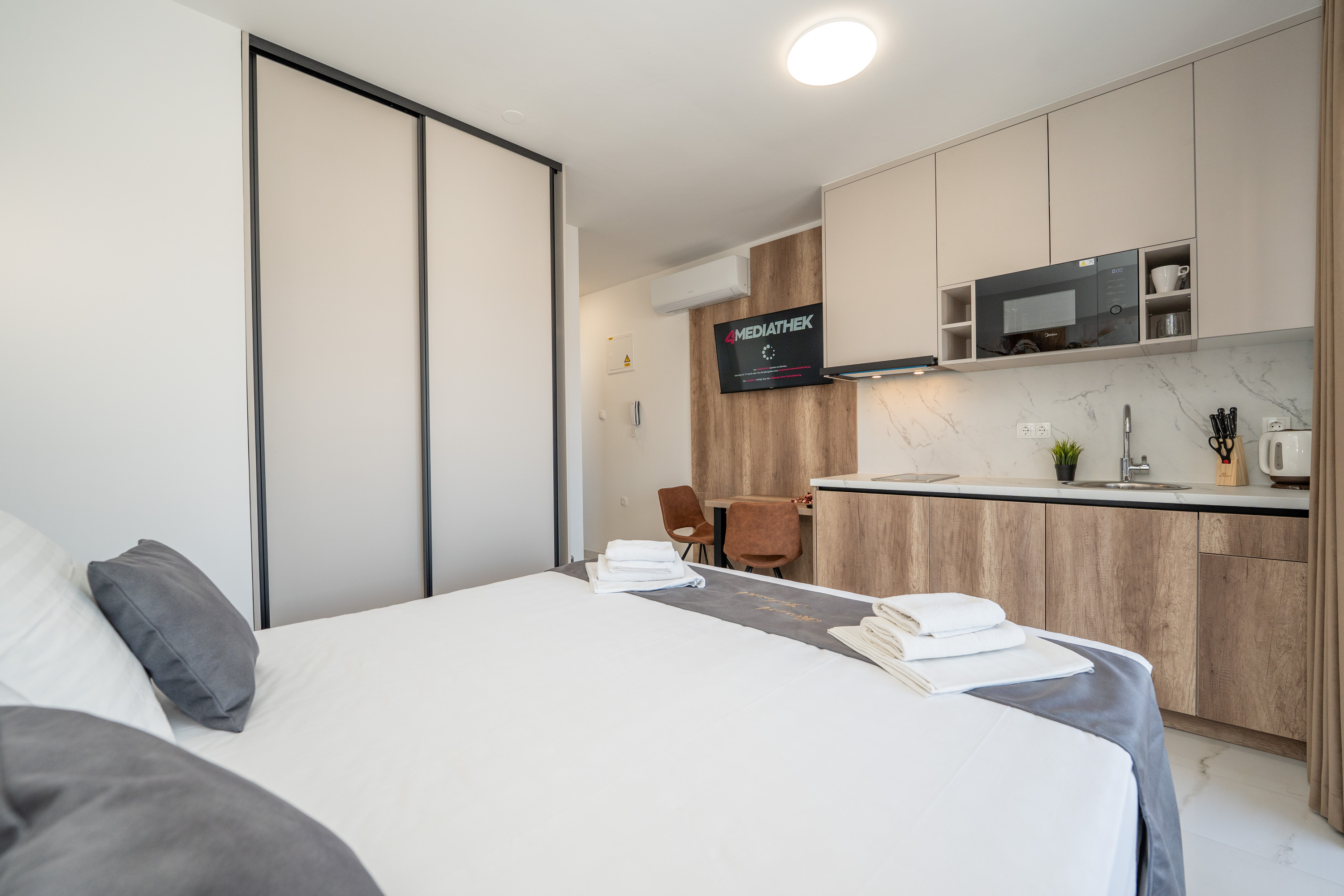 Hideout Studio Apartment in Novalja 5