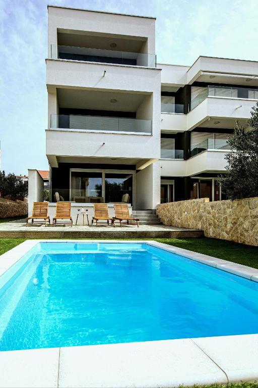 Imperial 6 Apartment in Novalja mit privatem Pool 3