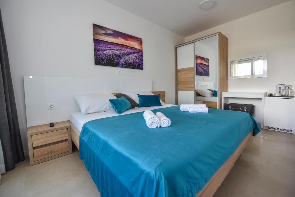 Mare 6 Apartment in Novalja 5