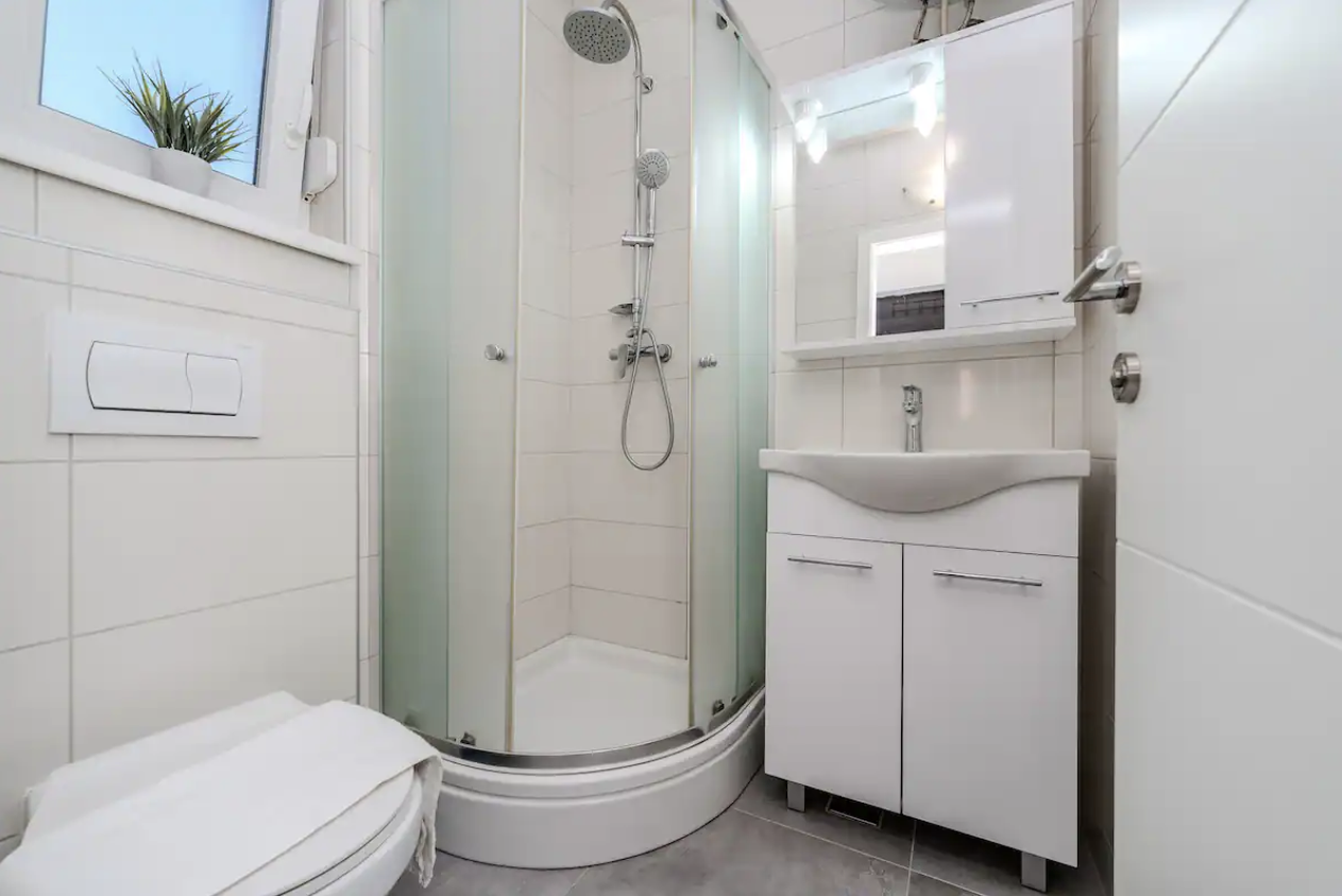 Mel-Mari Studio mit Pool in Novalja 4