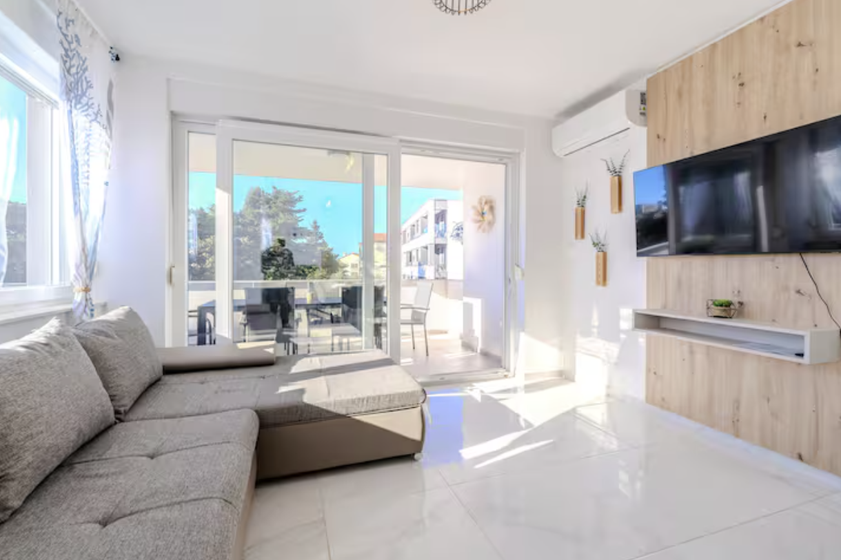 Mirjana Stadt-Apartment 6 in Novalja 5