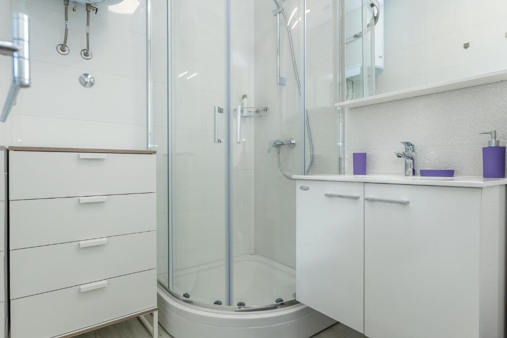 Tomana 6 Apartment Maisonette in Novalja 2