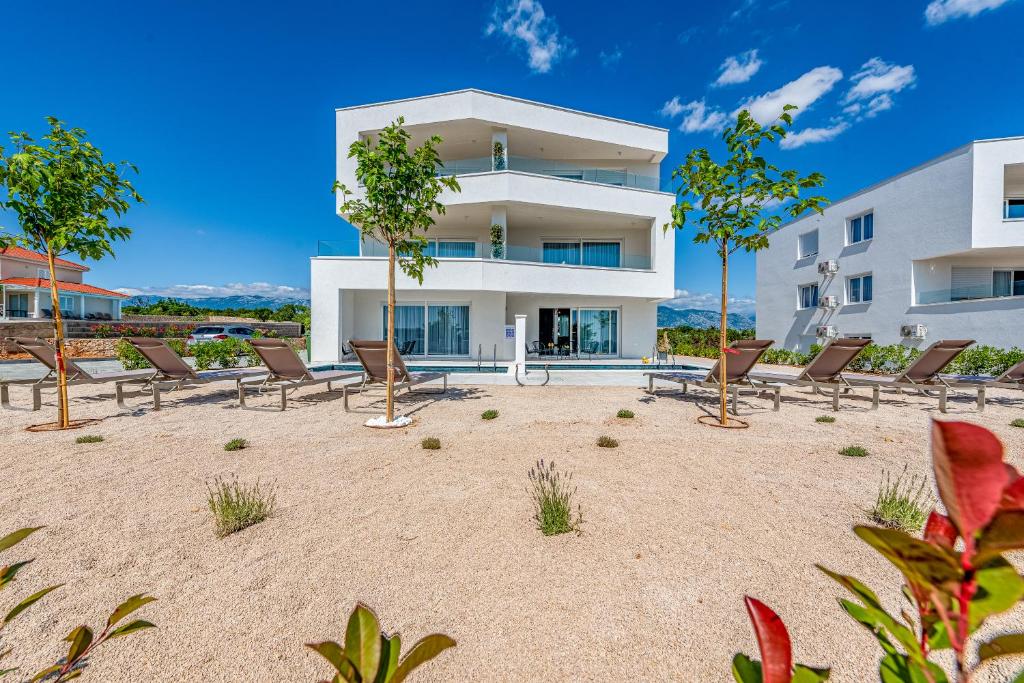 Twins 4 Apartment in Novalja 3