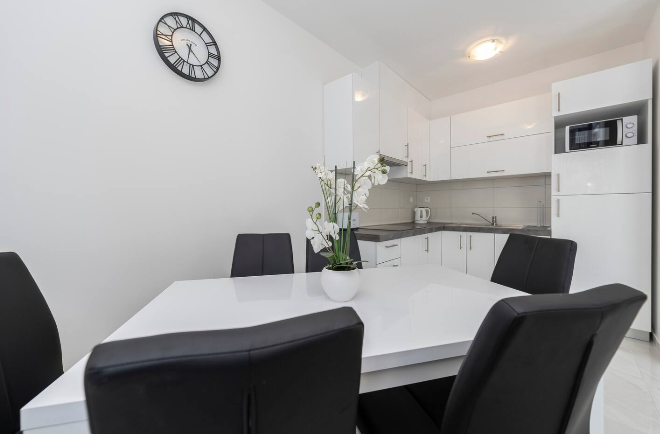 Villa Mel-Mari 6 Apartment mit Pool in Novalja 5